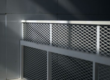 მეტალის მოაჯირი